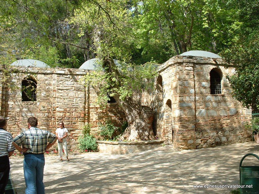 Éfeso y La Casa de la Virgen María thmb img