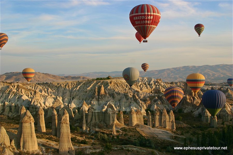 Tour de Capadocia con globo de aire caliente thmb img