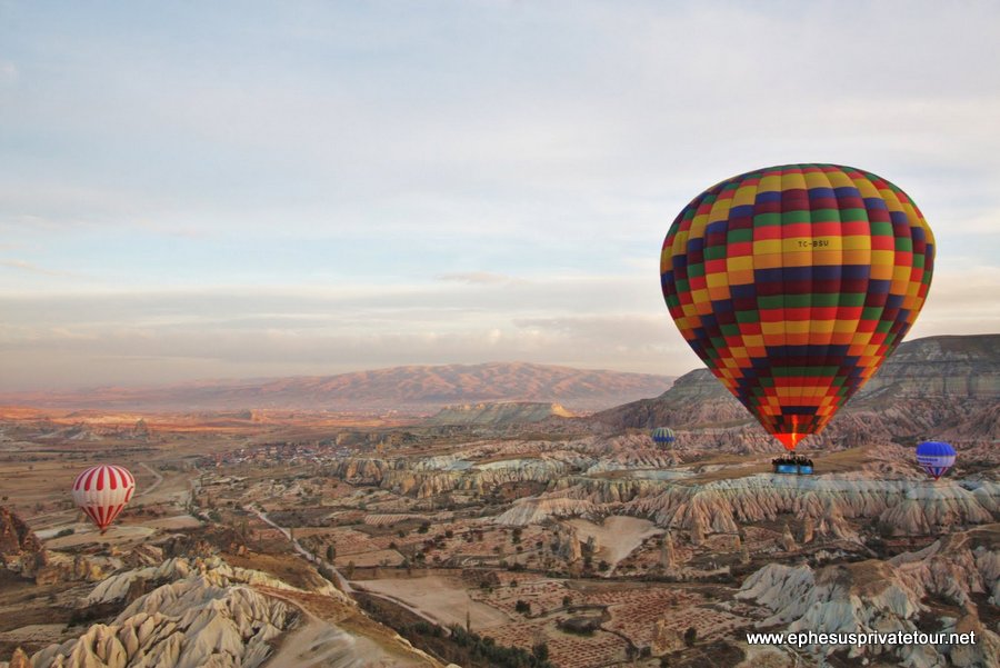 Valle de las Rosas, ciudad bajo tierra de Kaymakli Capadocia thmb img