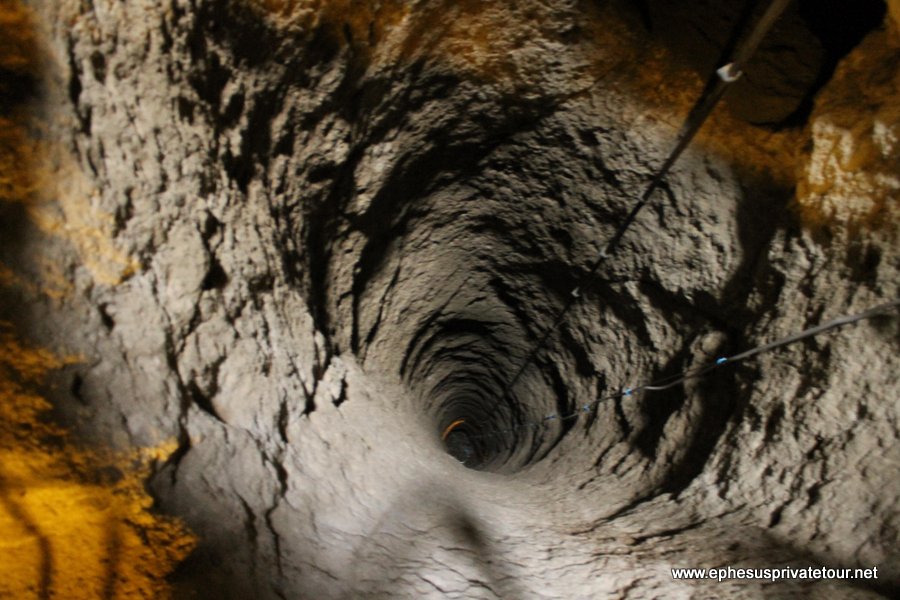 Valle de las Rosas, ciudad bajo tierra de Kaymakli Capadocia thmb img